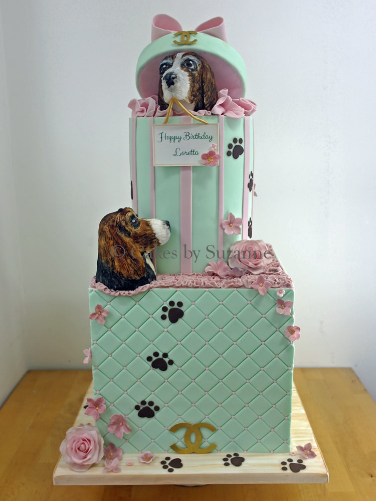 large two tier double height (4 tiers)  hatbox style cake with model beagles